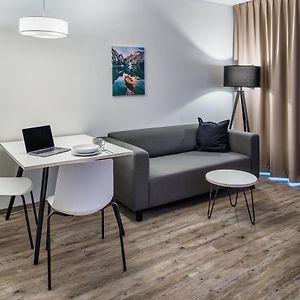 Dormitory Room Mixed